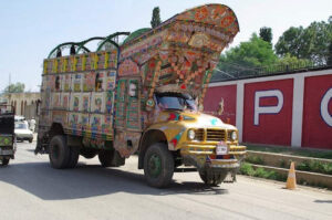 Verzierter LKW