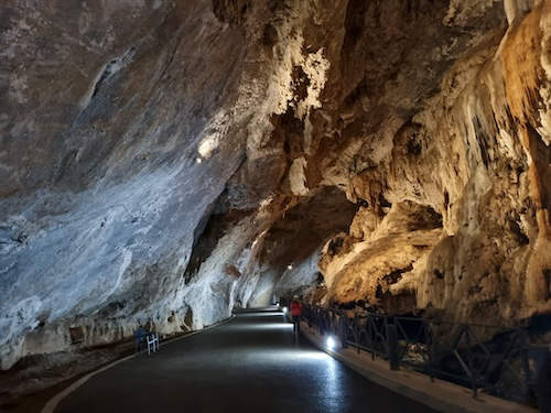 Grotte San Giovanni