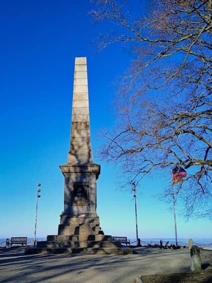 Canossasäule den Ausblick auf Bad Harzburg