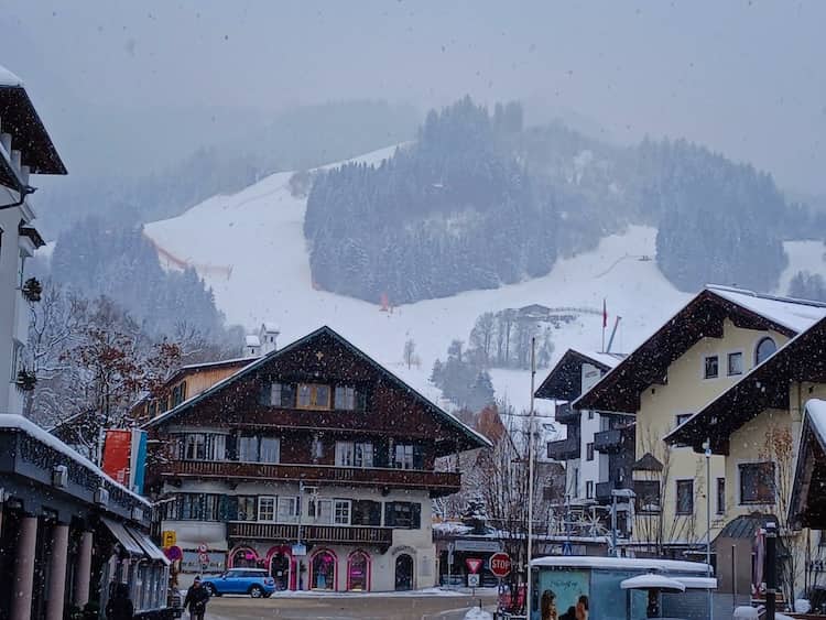 Weltberühmte Piste Hahnenkamm