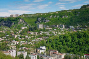 Blick auf die Stadt Chiatura