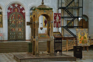 Innen in der Sameba-Kathedrale