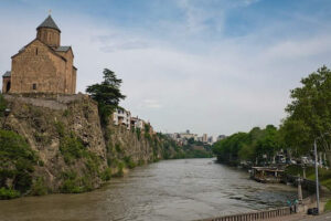 Fluss Kura in Tiflis