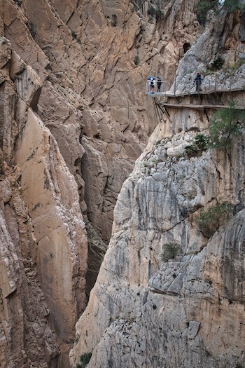 Alter und neuer Weg des Caminito del Rey