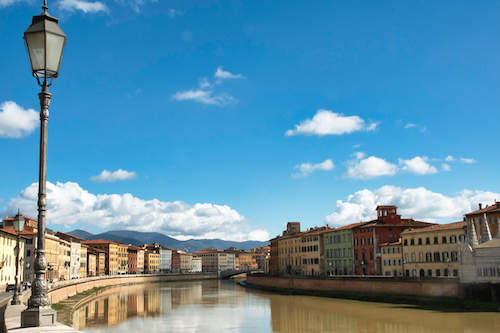 Pisa am Fluß Arno