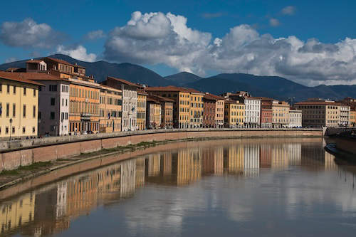 Pisa am Fluß Arno