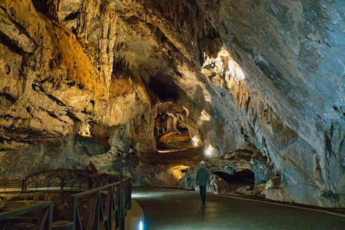 Grotte San Giovanni