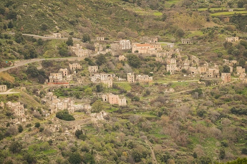 Ruinendorf Ortes Gairo Vecchio