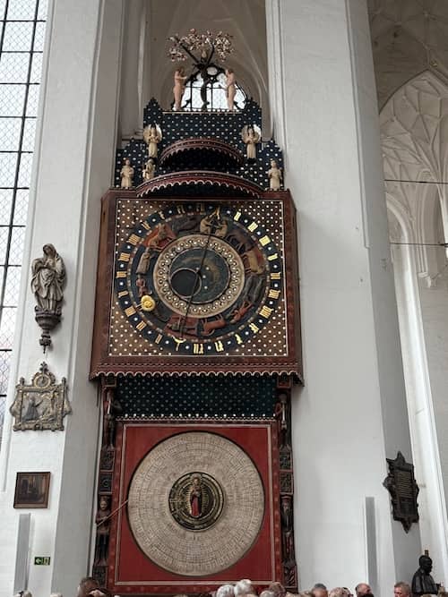 astronomische Uhr in der Marienkirche in Danzig