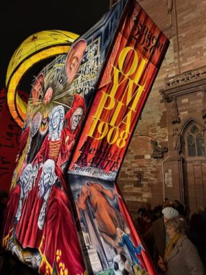 Laternen auf dem Münsterplatz in Basel